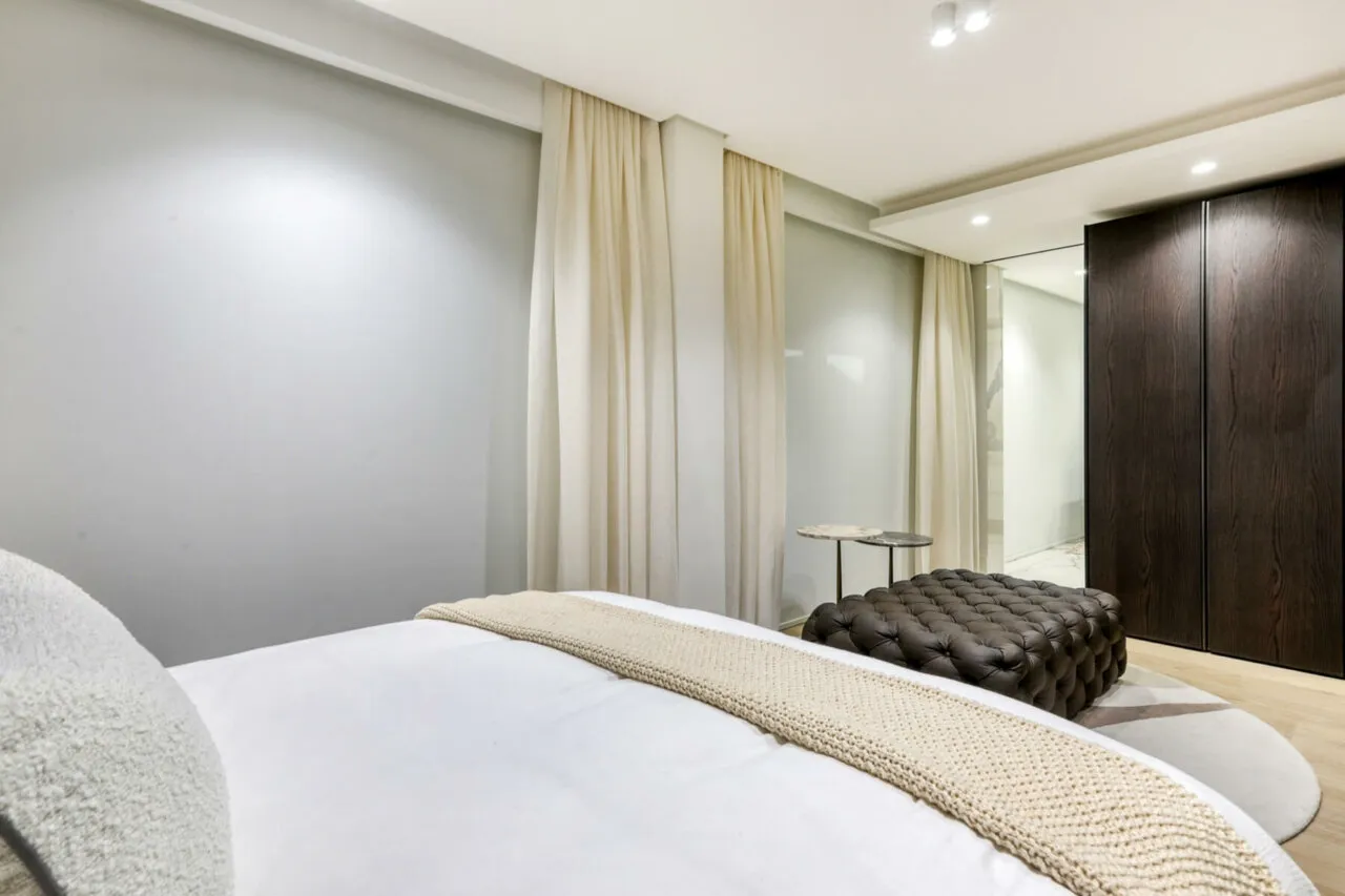 property_[object Object]_30