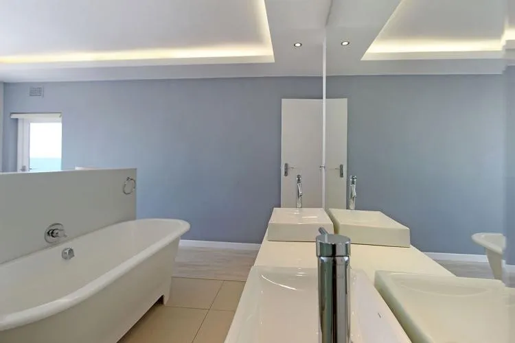 property_[object Object]_12