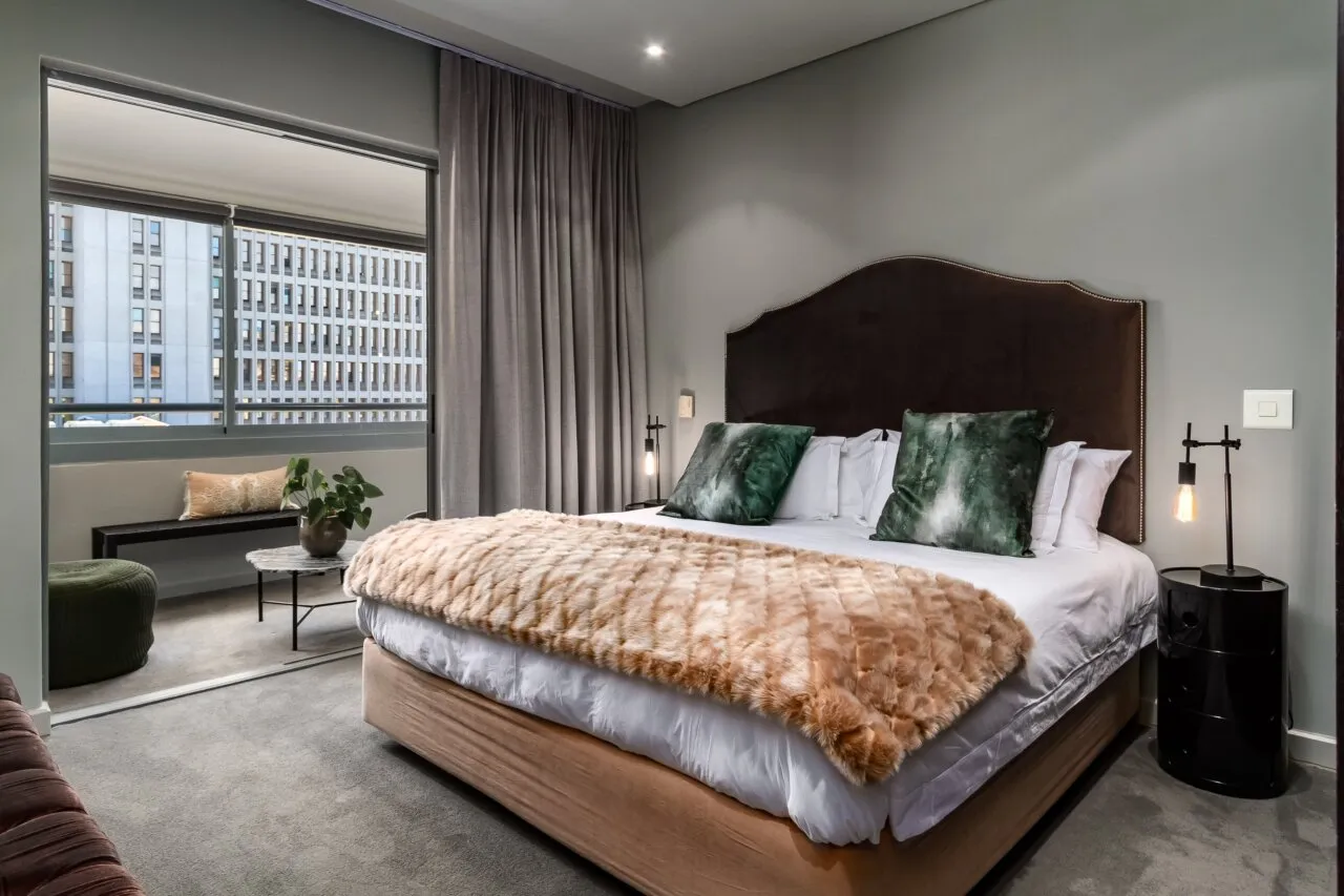 property_[object Object]_5