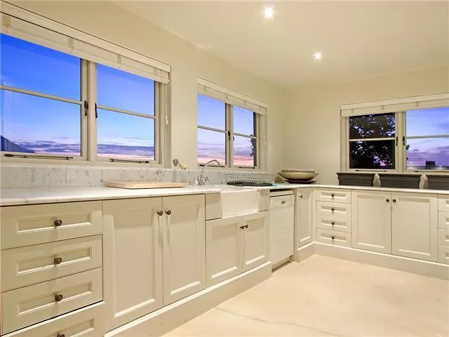 property_[object Object]_11