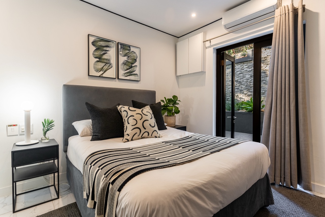 property_[object Object]_8