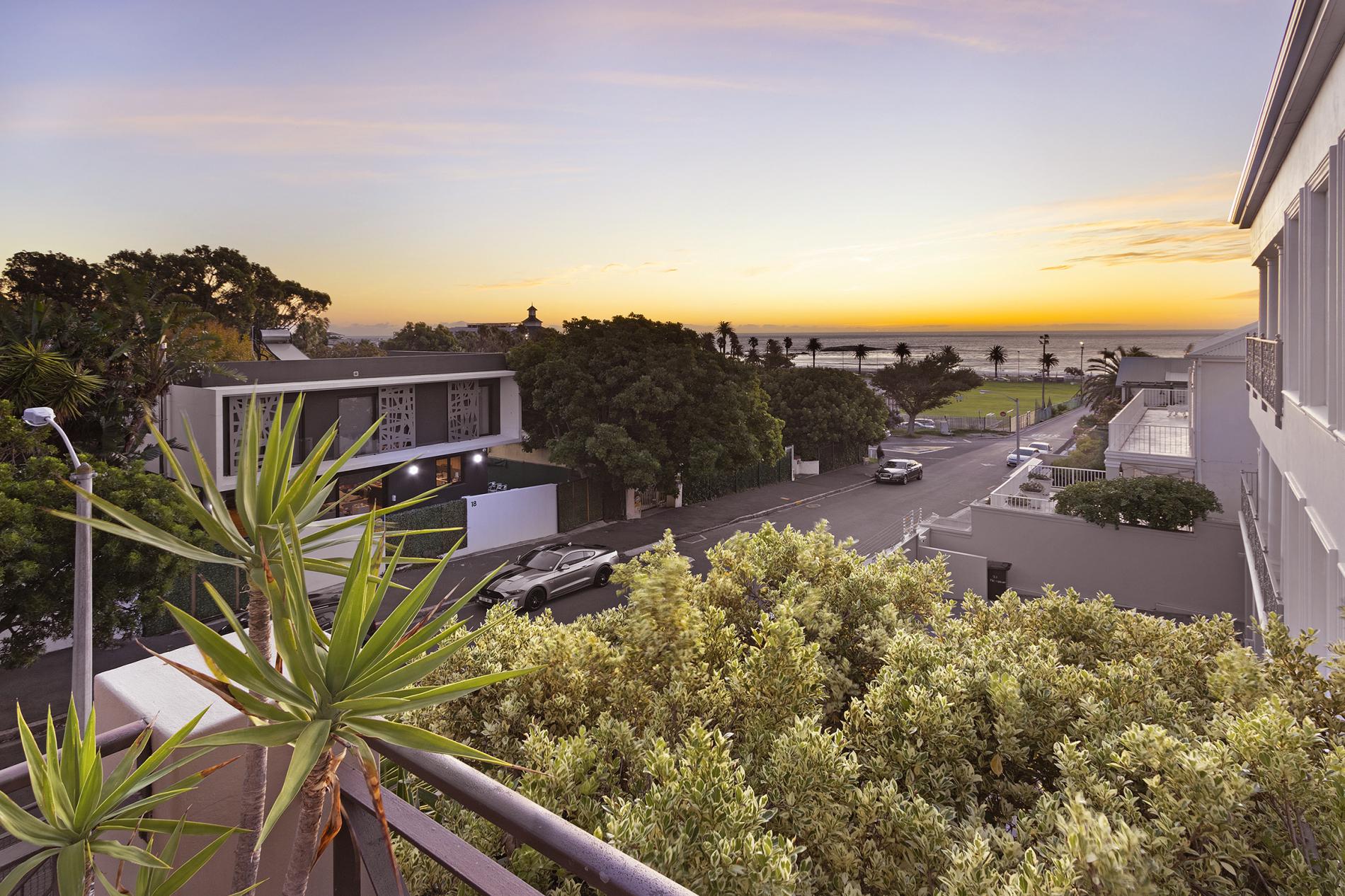 Beachy Villa, Camps Bay