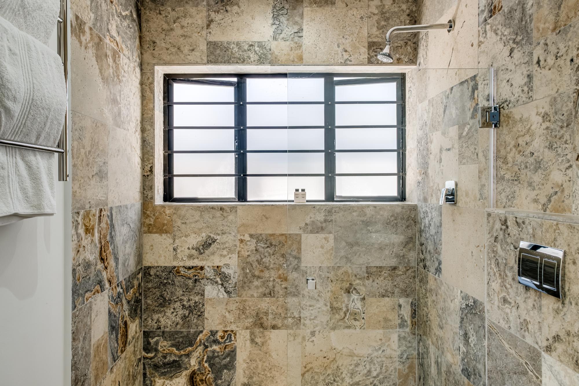 property_[object Object]_34