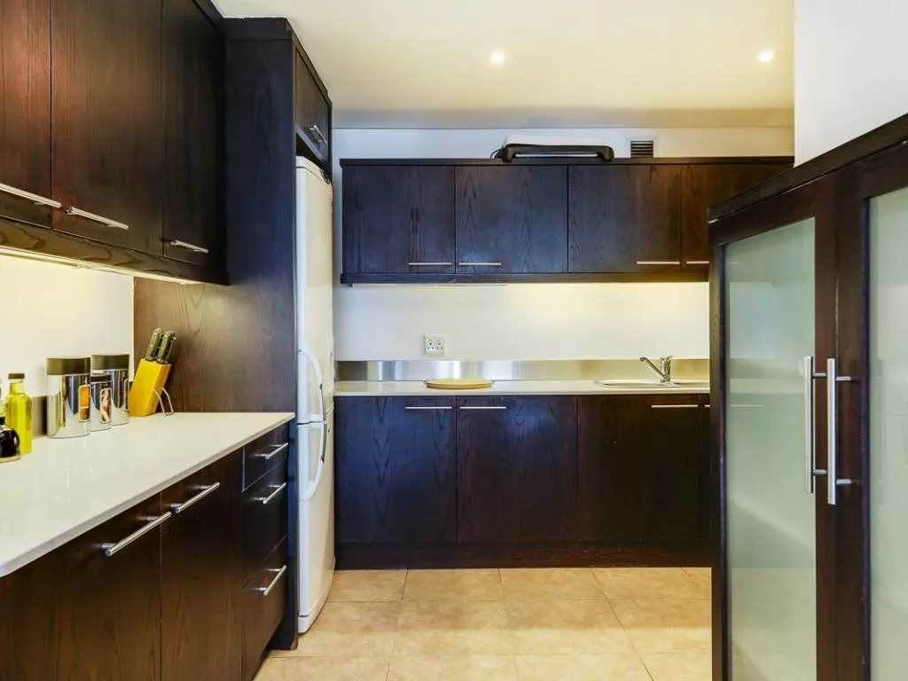 property_[object Object]_11