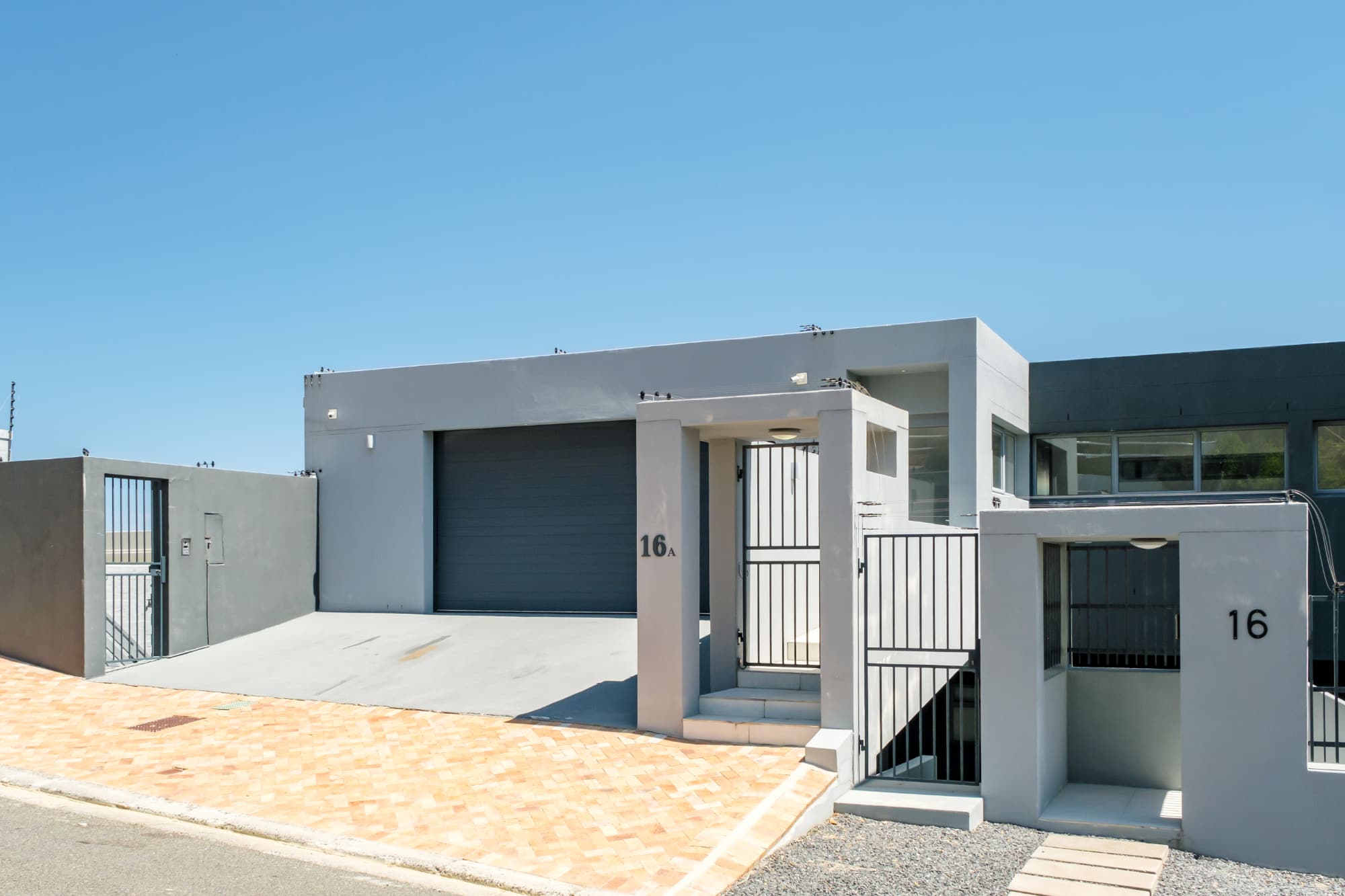 property_[object Object]_40