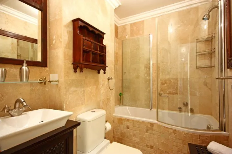 property_[object Object]_10