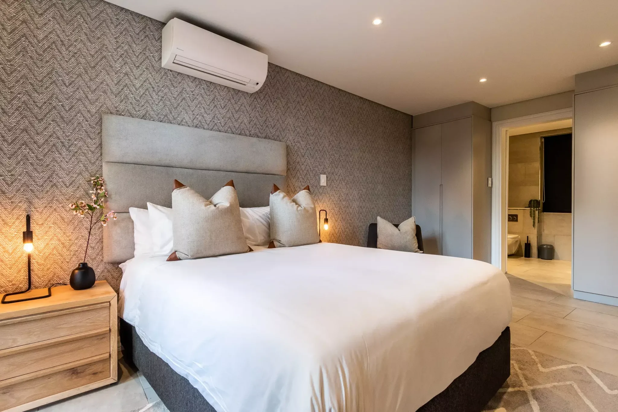 property_[object Object]_11