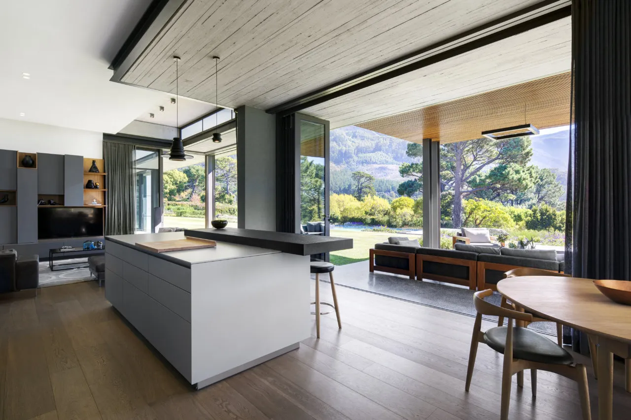 property_[object Object]_5