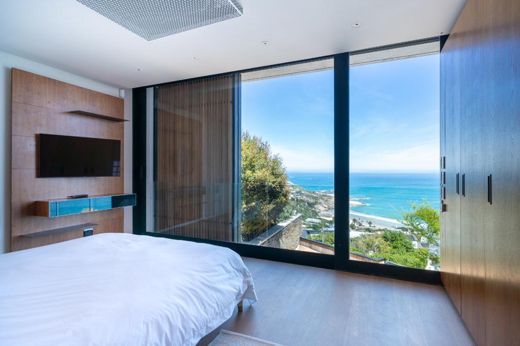 property_[object Object]_26