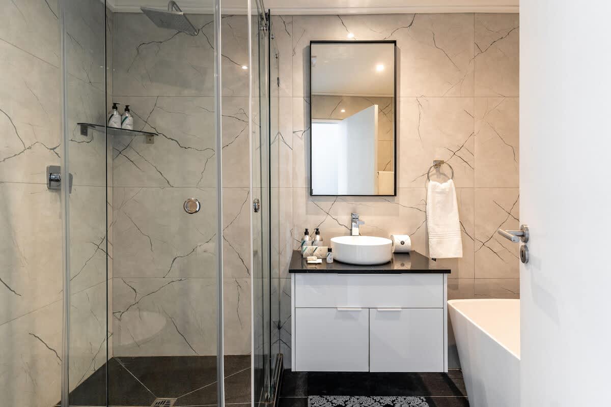 property_[object Object]_24