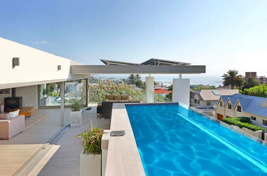 Karibu Villa, Camps Bay