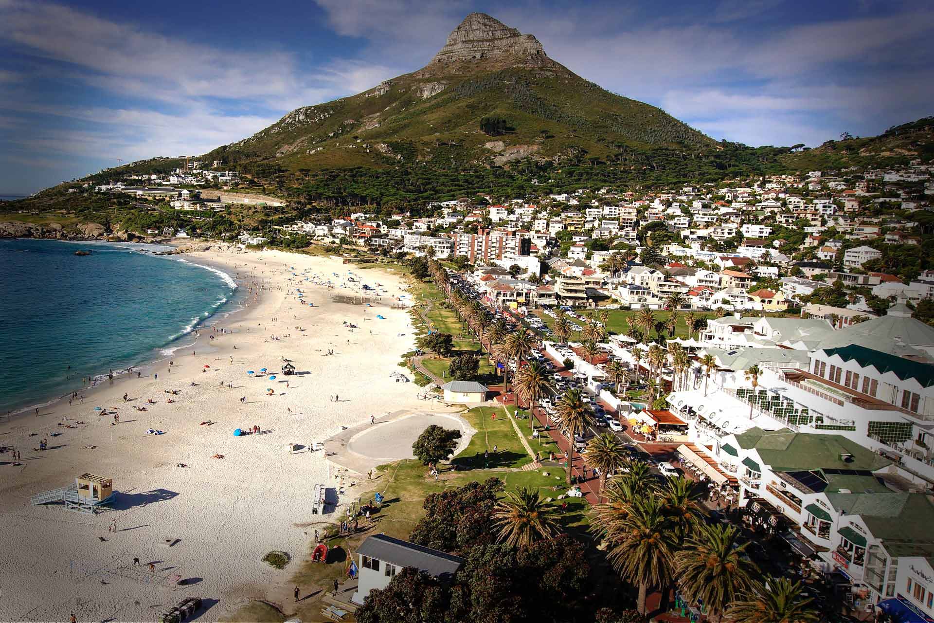 Camps Bay Villas In Cape Town