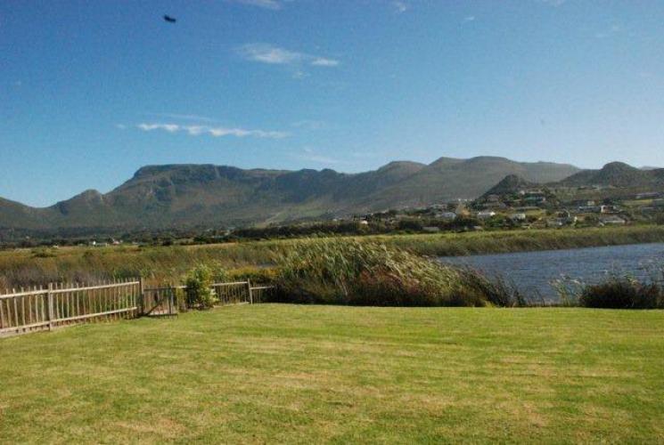 Lake Michelle Noordhoek | Cape Town Holiday Villas