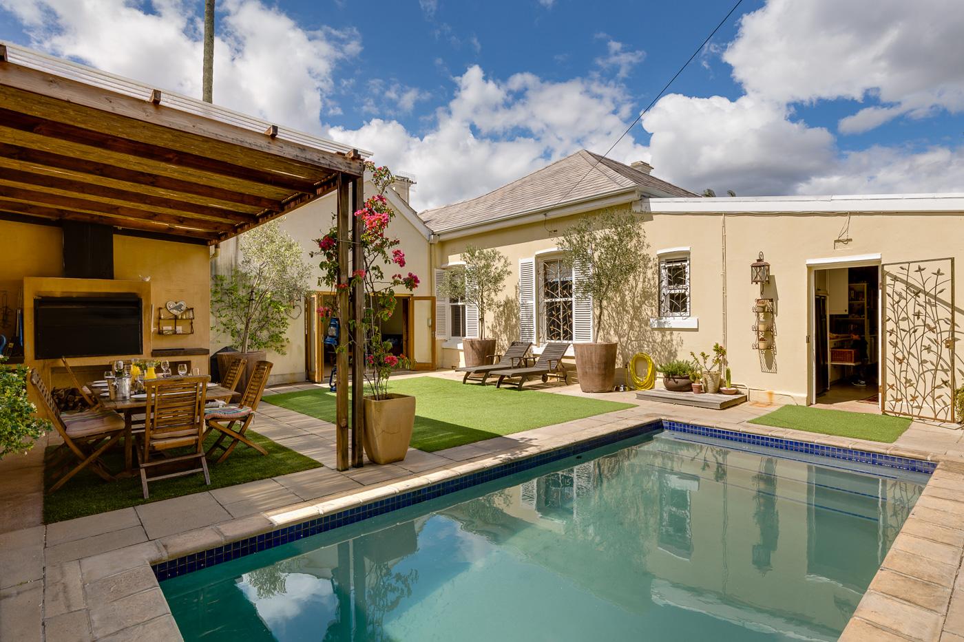 Burnside House Villas in Cape Town