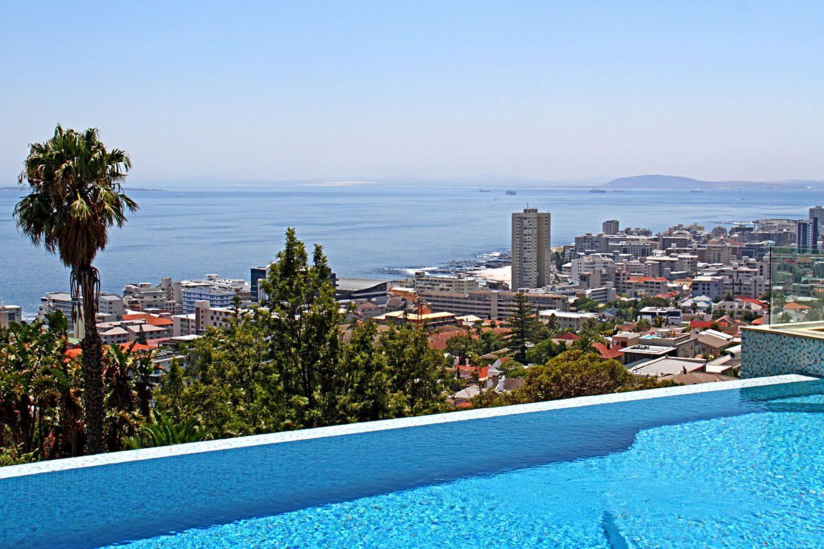 Northern Lights Cape Town Holiday Villas