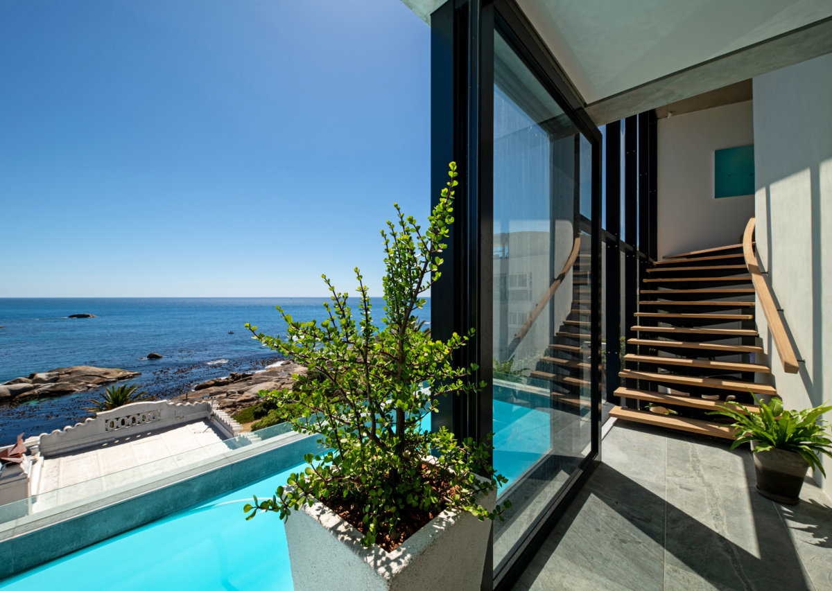 Beach Villa - Camps Bay Grand | Cape Town Holiday Villas